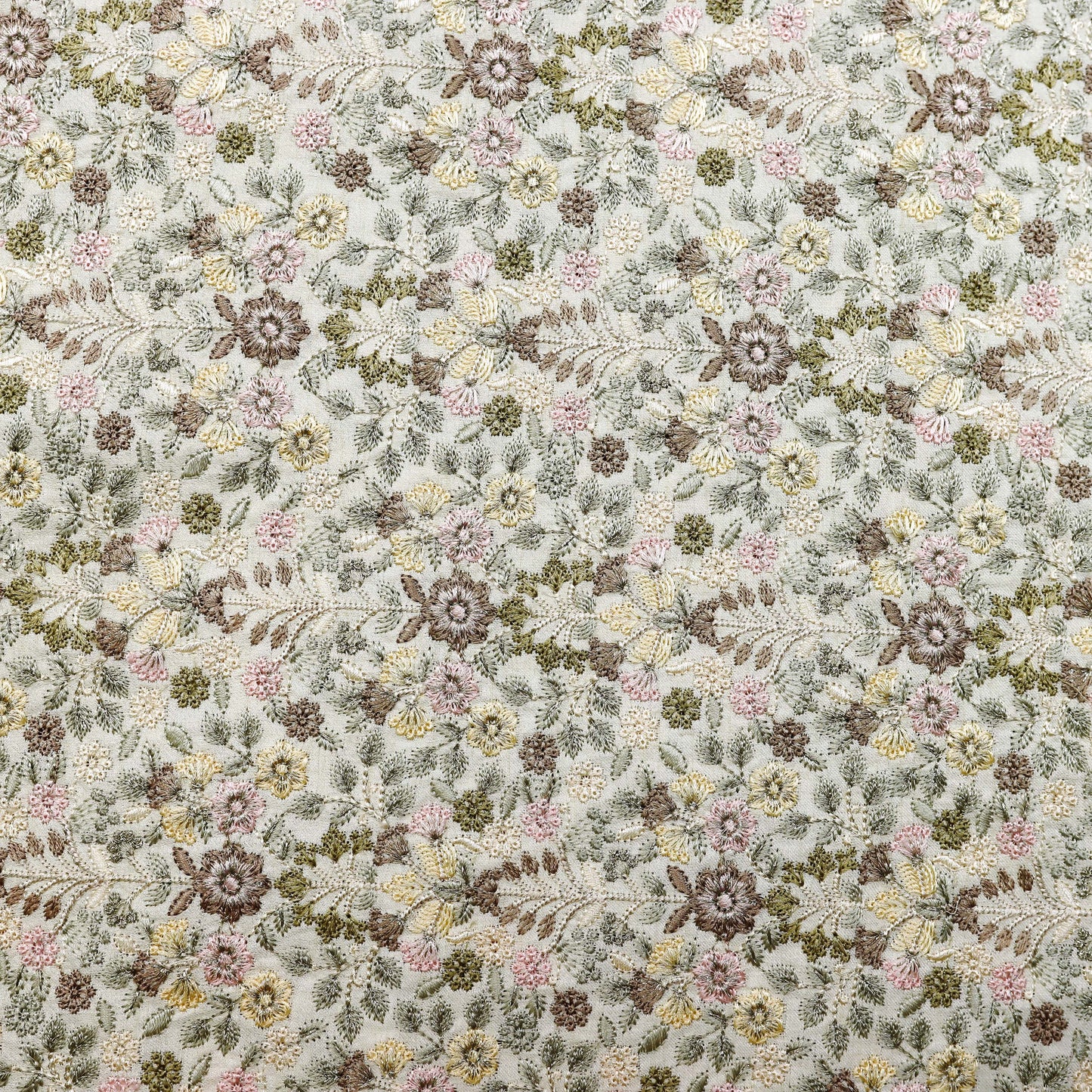 Exquisite Multi-Thread Embroidered Fabric - 20 Meters